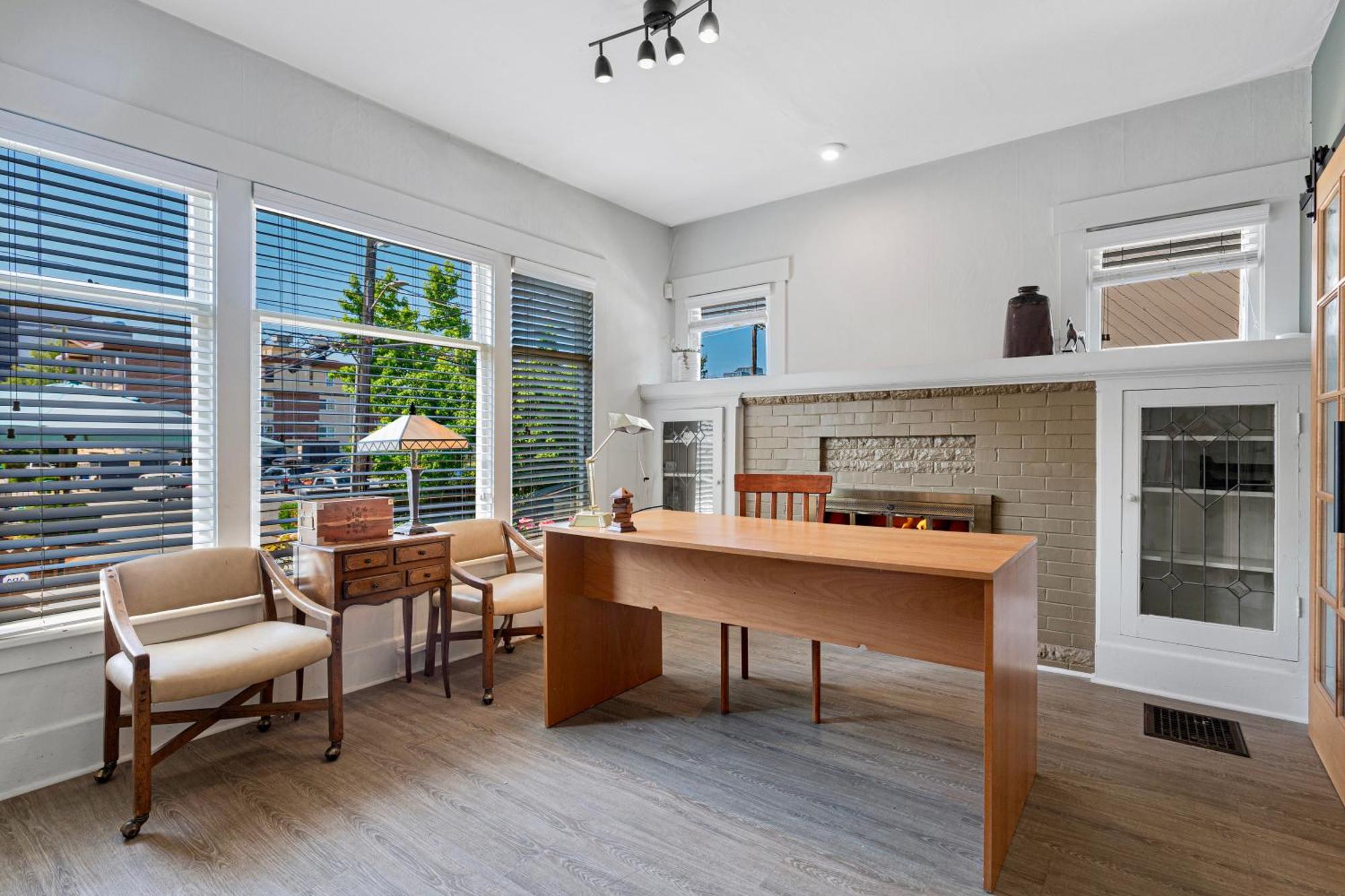 Vintage 3 Bedroom Home In Prime Eastlake Seattle With Private Parking Eksteriør bilde
